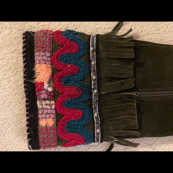 Paz di Apepazza Dark Green Suede Heeled Boots - Picture 8 of 9